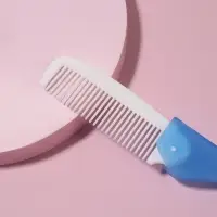 Расчёска складная, 17,3 &times; 3,1 см, цвет синий/белый