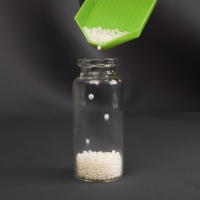 Органайзер-ванночка для бисера и страз, 4,8 &times; 9 см, 4 шт на подставке, цвет зелёный/прозрачный