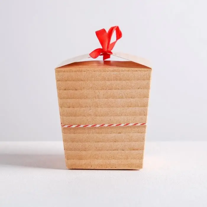 Бонбоньерка новогодняя &laquo;Happy new year&raquo;, 7,5 х 8 х 7,5 см, Новый год