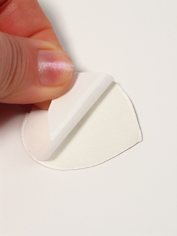 Пяткоудерживатель с петелькой иск кожа силикон 5,8*4,4*0,1см беж ОТ