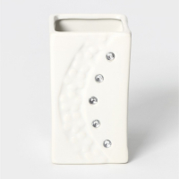 Набор аксессуаров для ванной комнаты Доляна &laquo;Цветочный барельеф&raquo;, 4 предмета (дозатор 270 мл, мыльница, 2 стакана 210 мл), цвет белый