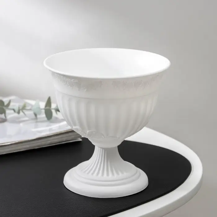 Вазон для цветов &laquo;Венеция&raquo;, 600 мл, d=14 см, h=14 см, пластиковый, белый