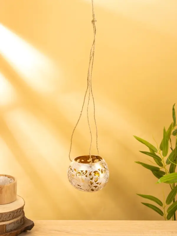 Подсвечник подвесной из кокоса, 9-11 см, бело-золотой