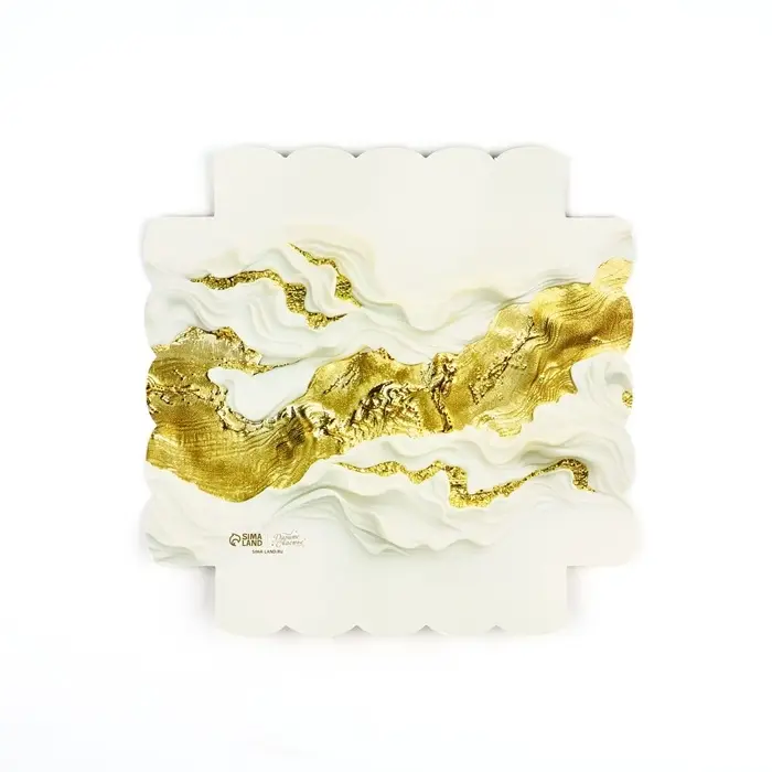 Коробка для кондитерских изделий с пластиковой крышкой &laquo;Золото&raquo;, 15 х 15 х 3 см