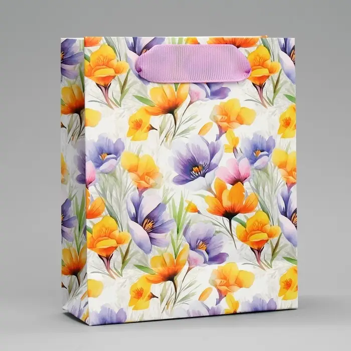 Пакет подарочный ламинированный, упаковка, &laquo;С 8 марта&raquo;, цветы, S 12 х 15 х 5.5 см