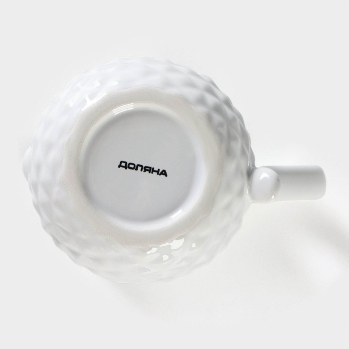 Кувшин для воды керамический Доляна &laquo;Ананас&raquo;, 450 мл, 9,5&times;11,7 см, цвет белый