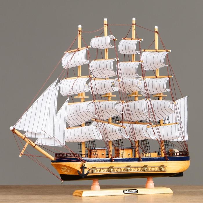 Корабль сувенирный большой &laquo;Ричмонд&raquo;