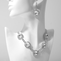 Набор 2 предмета: серьги, колье &laquo;Элит&raquo; круги в узорах, цвет белый в серебре, 40 см