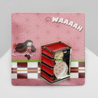 Значок &laquo;Япония&raquo; я рядом, цветной в золоте