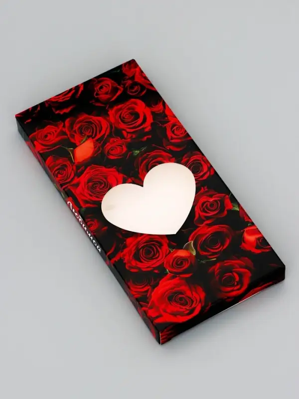 Подарочная коробка под плитку шоколада, с окном, &laquo;Сердце&raquo;, 17.1&times;8&times;1.4 см