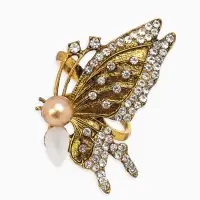 Кольцо для платка "Бабочка профиль", цвет белый в чернёном золоте