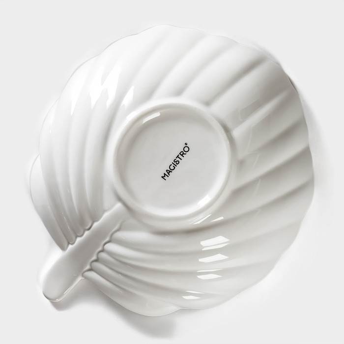 Салатник фарфоровый Magistro &laquo;Лист Бланш&raquo;, 800 мл, 24,5&times;20,5 см, цвет белый