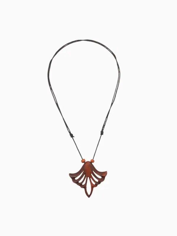 Украшение "Шлейф" дерево соно