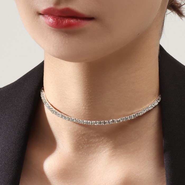 Колье &laquo;Лёд&raquo;, 1 ряд, цвет белый в серебре, 35 см