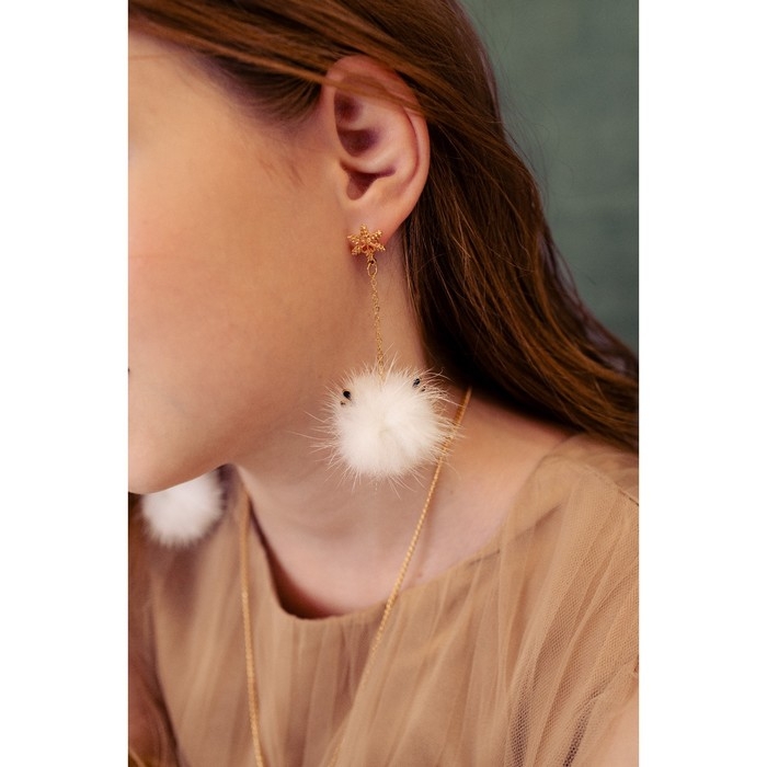 Новый год! Серьги новогодние &laquo;Шарики&raquo; рожки оленя, цвет чёрно-белый в золоте