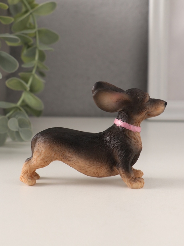 Сувенир полистоун "Такса с летящими ушами" 10х3х6,5 см