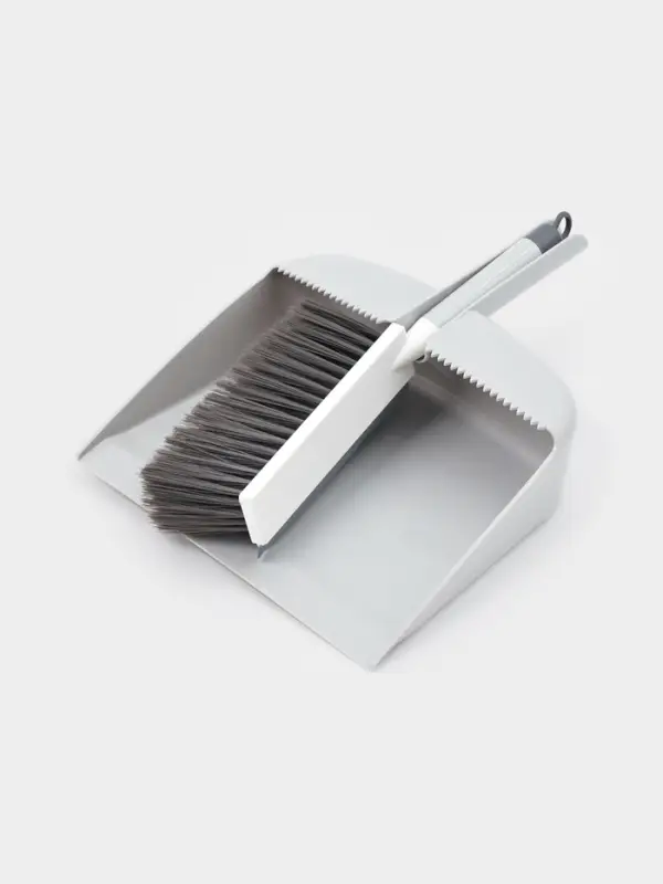 Набор для уборки: совок в комплекте с щёткой и встроенным водосгоном&laquo;Порядок&raquo;, 34&times;24&times;9 см, МИКС