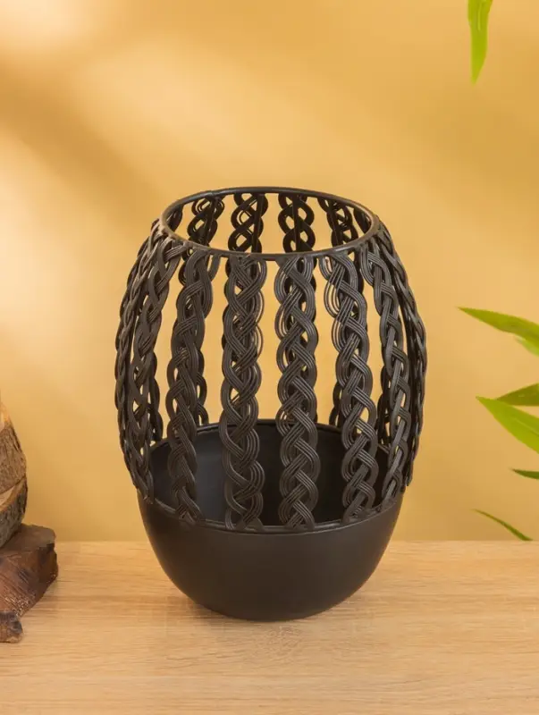 Подсвечник &laquo;Плетение&raquo;, 17&times;17&times;23 см, металл