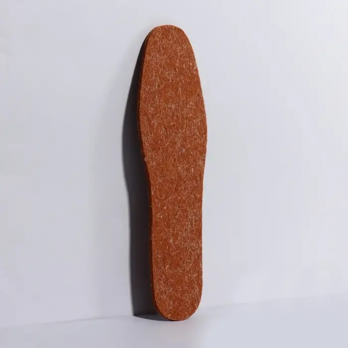 Стельки для обуви, утеплённые, универсальные, р-р RU до 42 (р-р Пр-ля до 45), 27 см, пара, коричневая