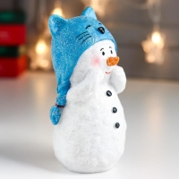 Сувенир полистоун "Снеговичок в шапке-кота, восторженный" 17,5х9х9,5 см