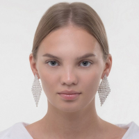 Клипсы &laquo;Вечеринка&raquo; треугольник, цвет белый в серебре