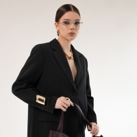 Браслет металл &laquo;Манжета&raquo; изгиб с полосой, цвет золото