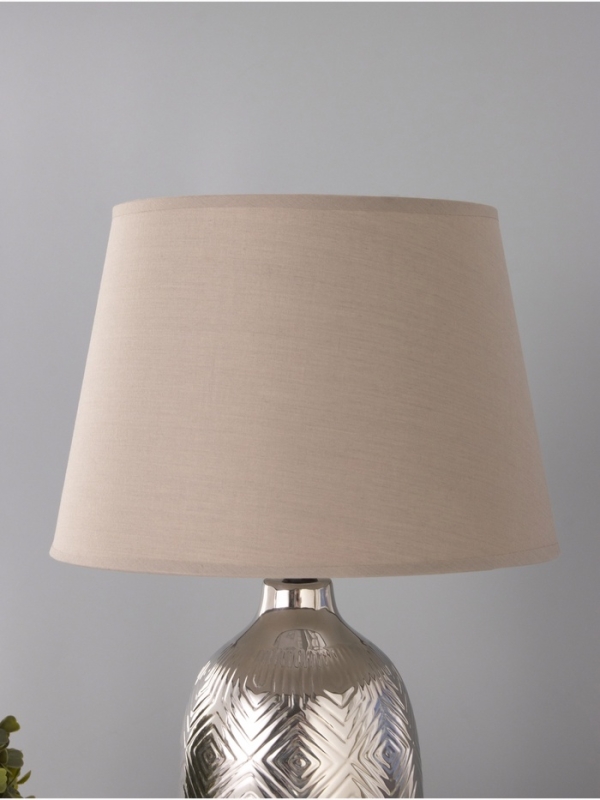 Настольная лампа "Ольви" 1х15Вт Е14 серебро 30х30х44см