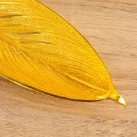 Подставка под благовония &laquo;Лист&raquo;, 23.5&times;8.5&times;2.5 см, алюминий, золотая