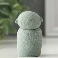 Подставка под благовония песчаник "Маленький монах Сян Дао" 3,5х3х5,5 см