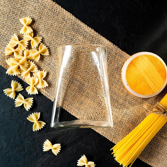 Банка стеклянная для сыпучих продуктов с бамбуковой крышкой Magistro &laquo;Эко. Трапеция&raquo;, 550 мл, 8,5&times;12,5 см