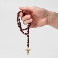 Чётки деревянные &laquo;Православные&raquo; 50 бусин через золотистый шарик, цвет коричневый