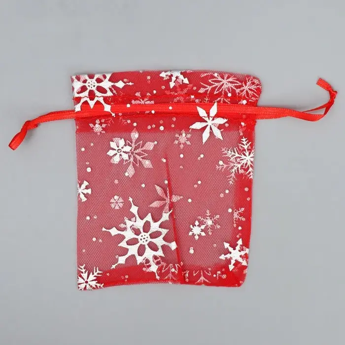Мешочек подарочный органза &laquo;Танец снежинок&raquo;, тиснение, органза, 10 х 12 см +/- 1.5 см