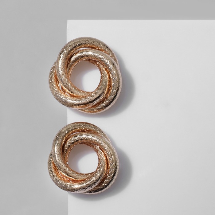 Серьги металл &laquo;Геометрия&raquo; круги переплетённые, цвет золото