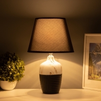 Лампа настольная "Строгие линии" 1х40Вт Е27 черный/белый 25х25х40см