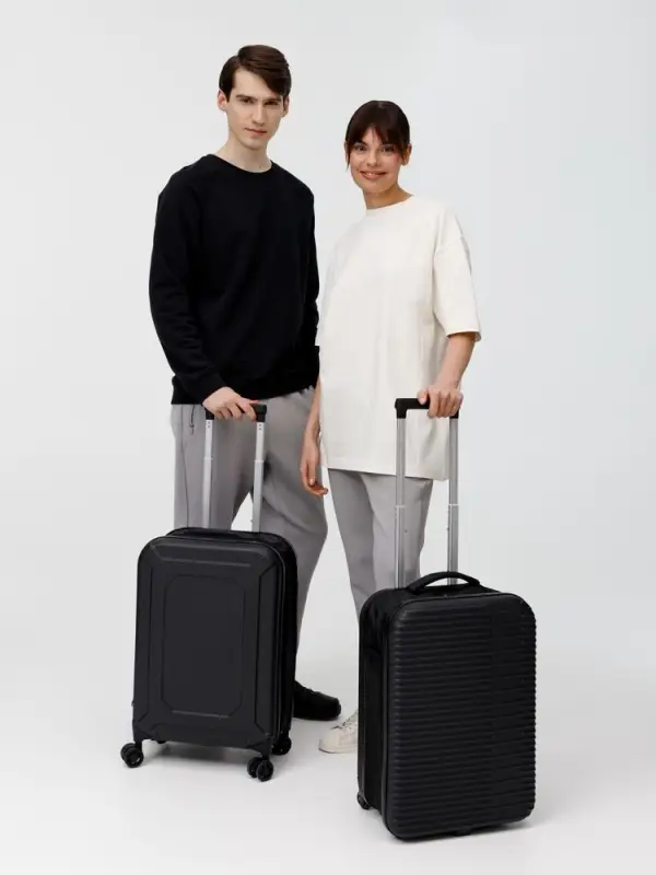 Чемодан Platta, черный