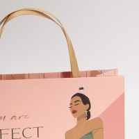 Пакет подарочный, упаковка, &laquo;Ты идеальна&raquo;, 30 х 20 х 10 см