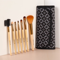 Набор кистей для макияжа &laquo;Орнамент&raquo;, 7 предметов, чехол на кнопке, цвет чёрный/бежевый