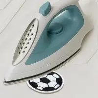 Термоаппликация &laquo;Футбольный мячик&raquo;, d=5.1 см, белая, чёрная