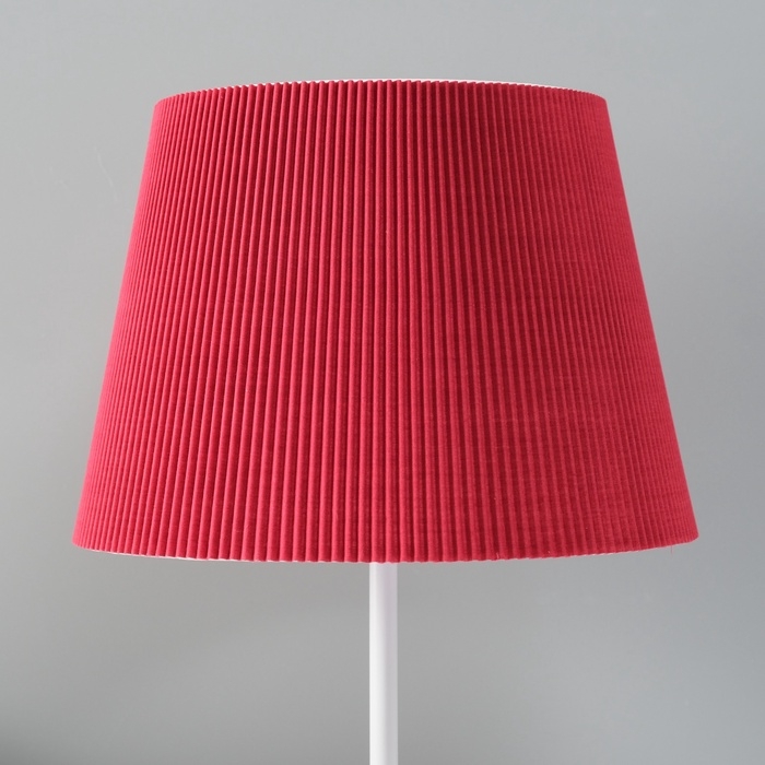 Светильник настольный "Строгость" 1х40Вт Е27 бордовый 22,5х22,5х41,5см