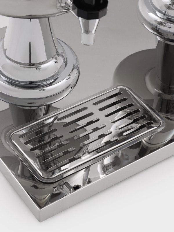 Диспенсер для напитков 3 секции по 8 л, 865х350,600 мм.