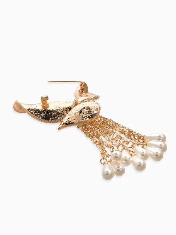 Брошь "Птица с жемчужным хвостом", цвет белый в золоте
