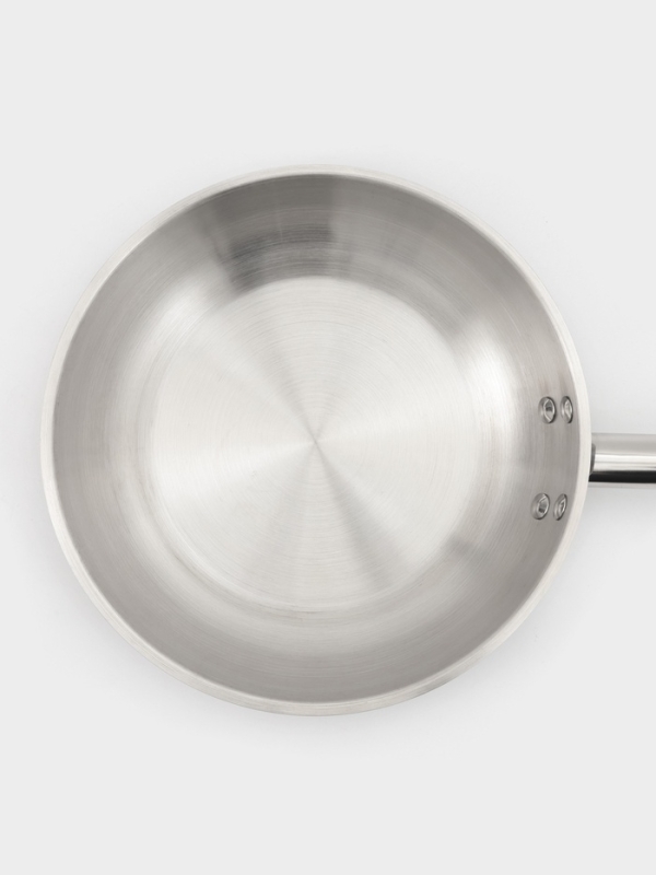 Сковорода d=26 см, h=6 см, толщина стенки 0,6 мм, индукция, дно al+fe+al
