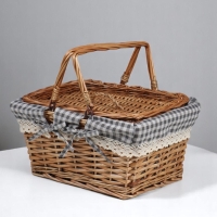 Корзина-лукошко, ткань , 2е ручки складные (внутри металл) с крышкой.  35*26 см, Н 18 см, Н с ручкам