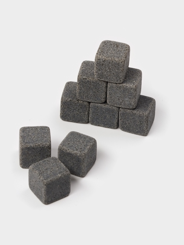 Набор из 9 камней для виски "Fabyla", базальт
