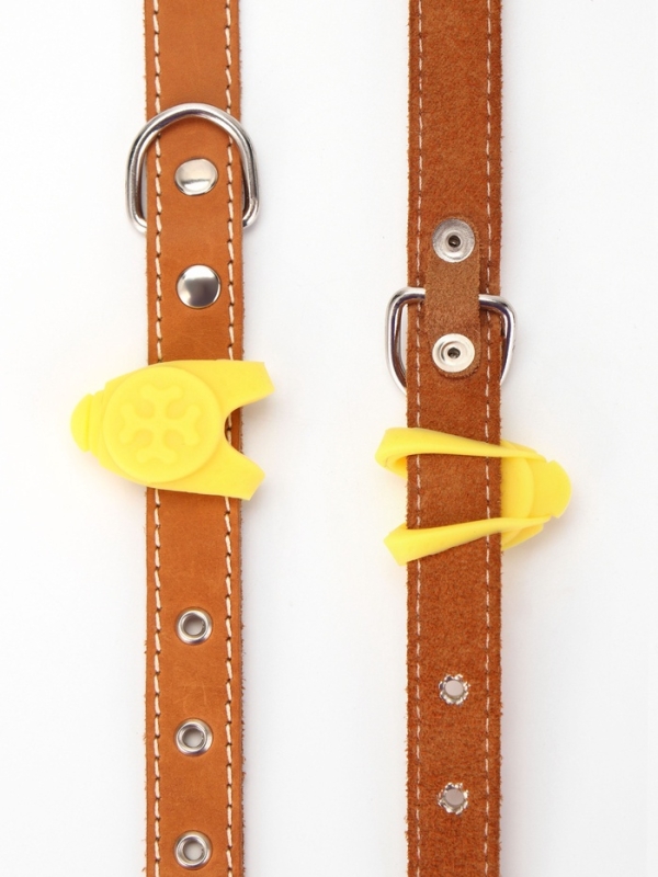 Световой маячок на ошейник/поводок с 3 режимами свечения "Лапка", 3,2 см, силикон, жёлтый