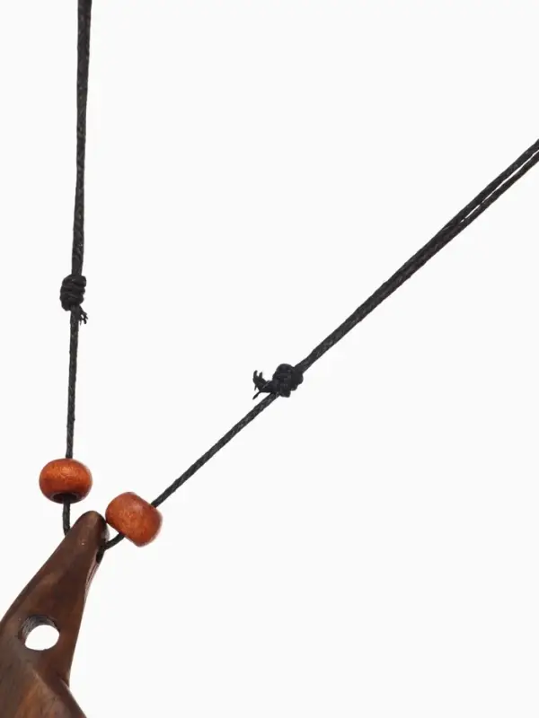 Украшение "Дельфин" дерево соно