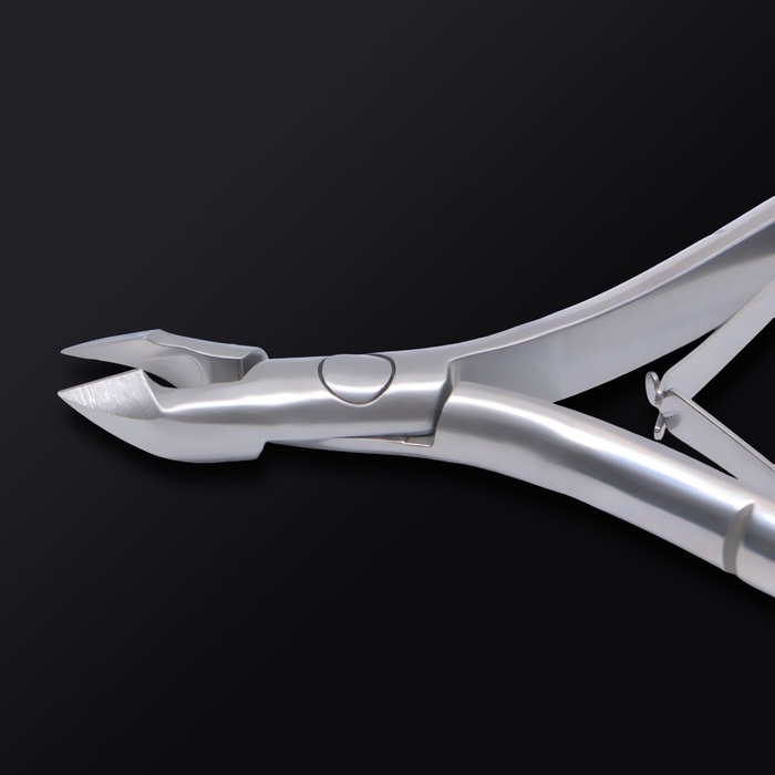 Кусачки маникюрные для кутикулы &laquo;Premium&raquo;, двойная пружина, 10,5 см, длина лезвия - 7 мм, на блистере, цвет серебристый