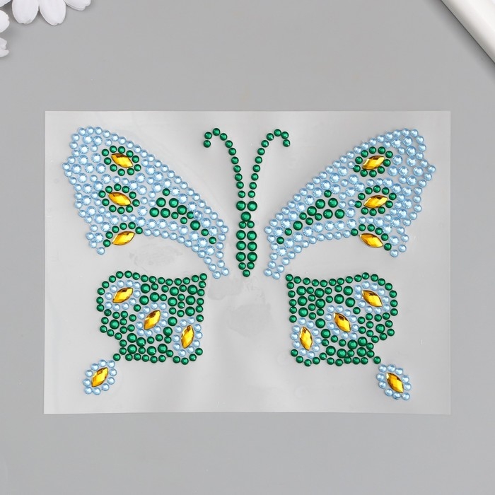 Наклейка пластик стразы "Бабочка" МИКС 12х16 см