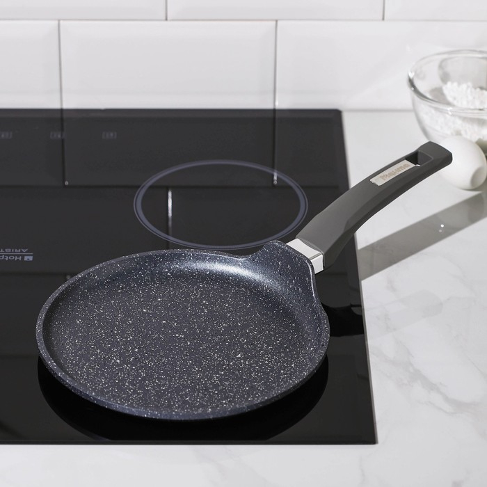 Сковорода блинная &laquo;Гранит&raquo;, d=22 см, пластиковая ручка, антипригарное покрытие, цвет серый