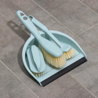 Щётки для уборки Доляна, 4 предмета: совок, 3 щётки, 30&times;21&times;12 см, цвет МИКС